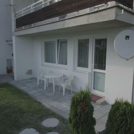 Apartman Choc ลุคชกี ภายนอก รูปภาพ