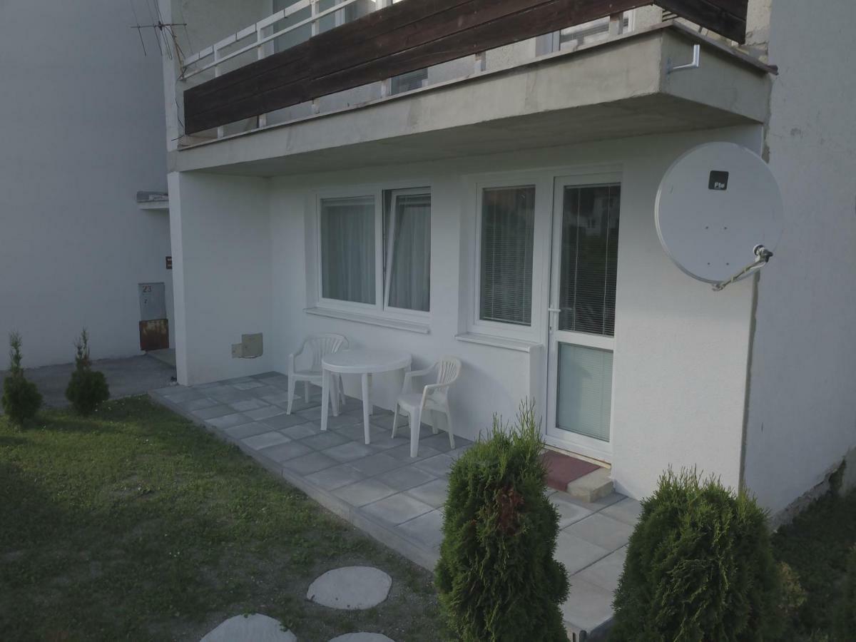 Apartman Choc ลุคชกี ภายนอก รูปภาพ